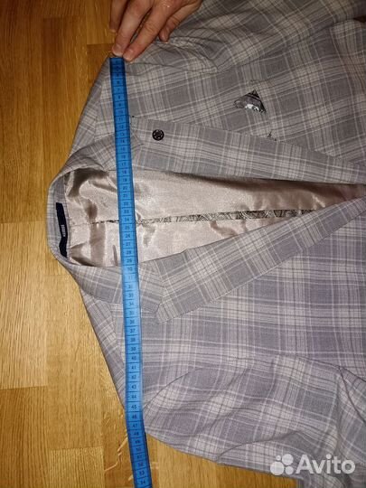 Мужской костюм тройка Б/У 52