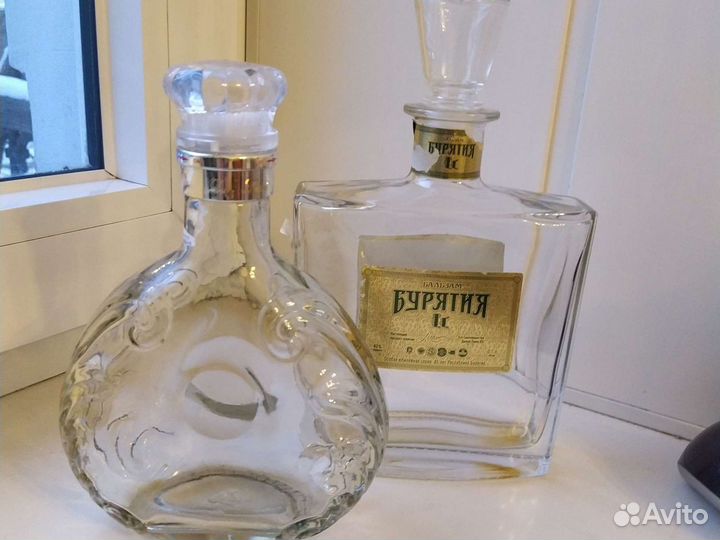 Бутылки и жестяные банки