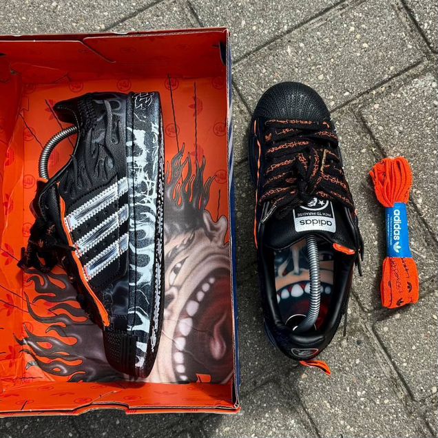 Кроссовки Adidas Superstar hellstar black