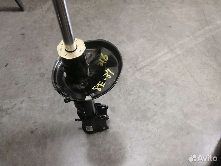 Амортизаторы toyota 48530-12490