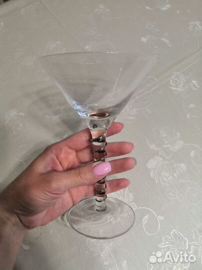 Набор стаканов под мартини