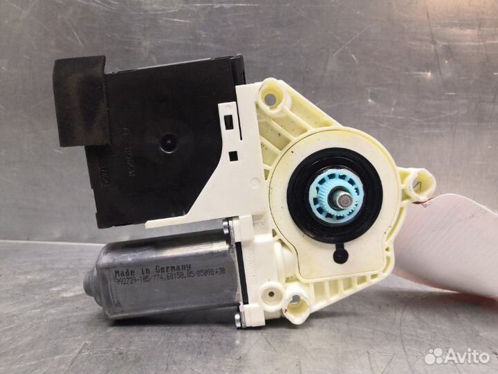 Моторчик стеклоподъемника Volkswagen Passat B6