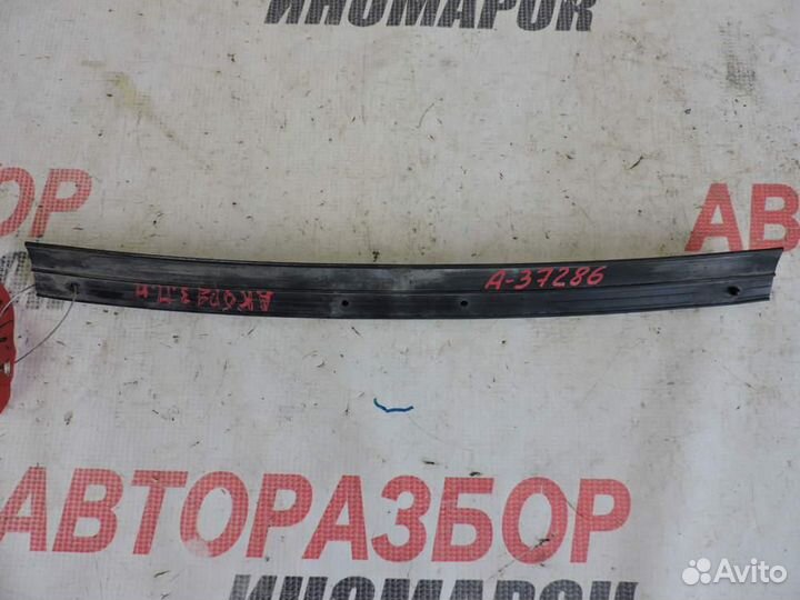 Уплотнитель двери для Honda Accord 9 2013