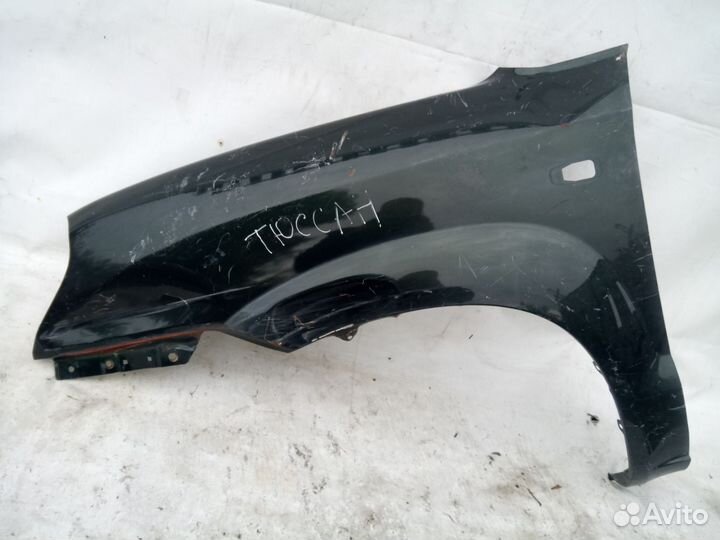 Крыло переднее левое Hyundai Tucson 2007г