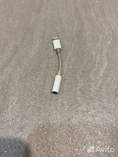 Переходник для iPod, iPhone, iPad Apple