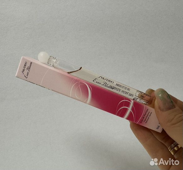 Косметичка Shiseido ever bloom 4ml