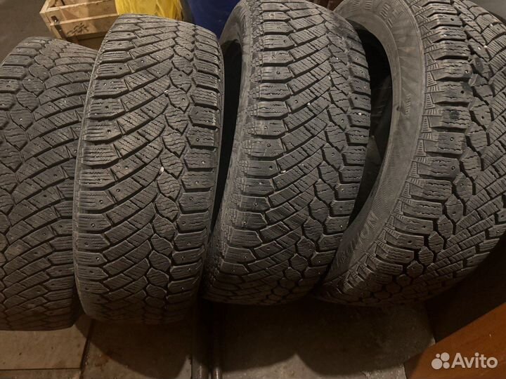 Gislaved Nord Frost 200 SUV ID 225/60 R17 103