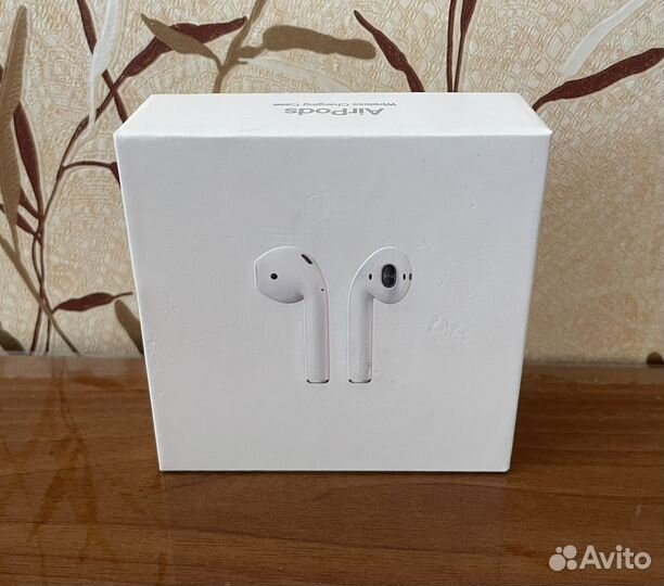 Airpods 2 с беспроводной зарядкой