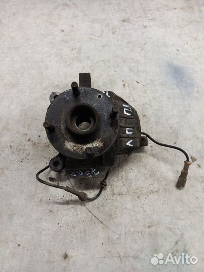 Кулак ступица Chevrolet Lacetti седан 2007