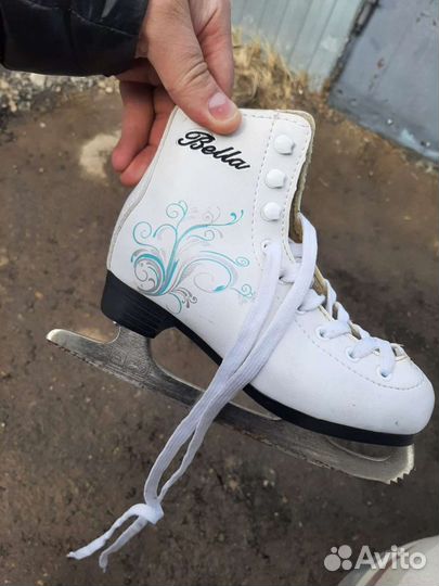 Коньки фигурные
