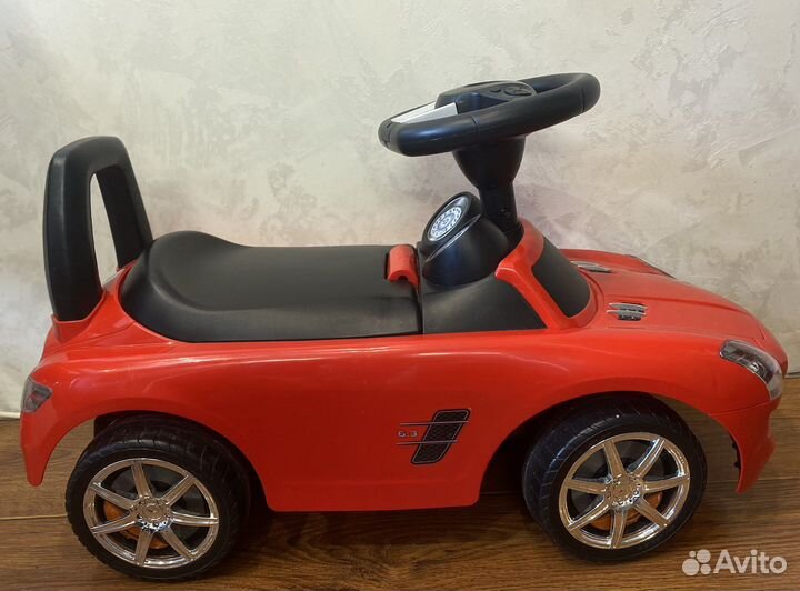 Машинка-каталка толокар (Mercedes-Benz)