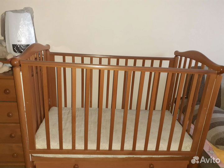 Кровать из бука