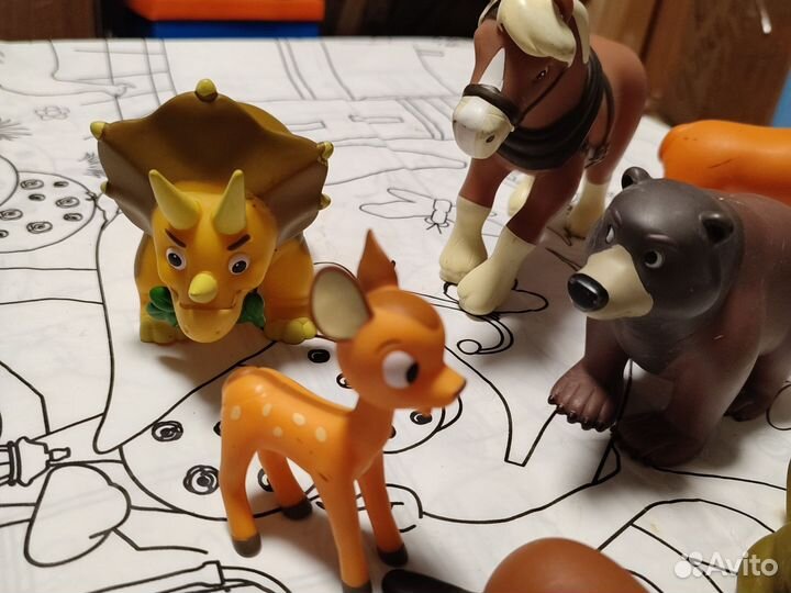 Набор фигурок животных