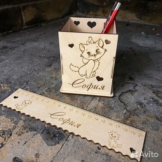 Органайзер и линейка из дерева