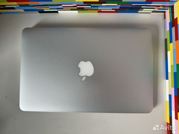 MacBook Air 11 2015 состояние нового