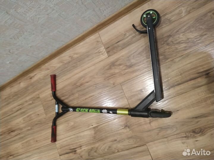 Трюковой самокат Black Aqua stunt scooter-6