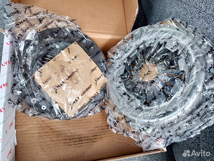 Сцепление на корейца