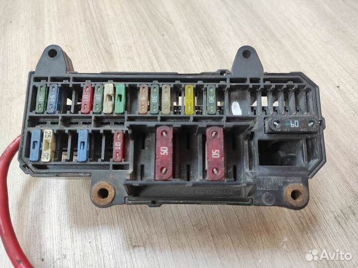 Блок предохранителей BMW 7 -Series E65 E66 с2001-2