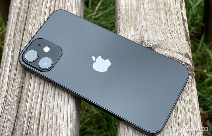 iPhone 12, 256 ГБ