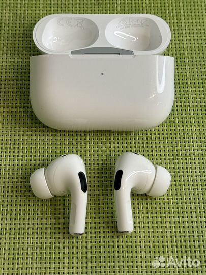 Наушник AirPods Pro 2 Type-C один element