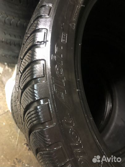 Michelin Alpin 245/40 R18 и 265/35 R18