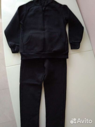 Спортивный костюм р146-152 теплый