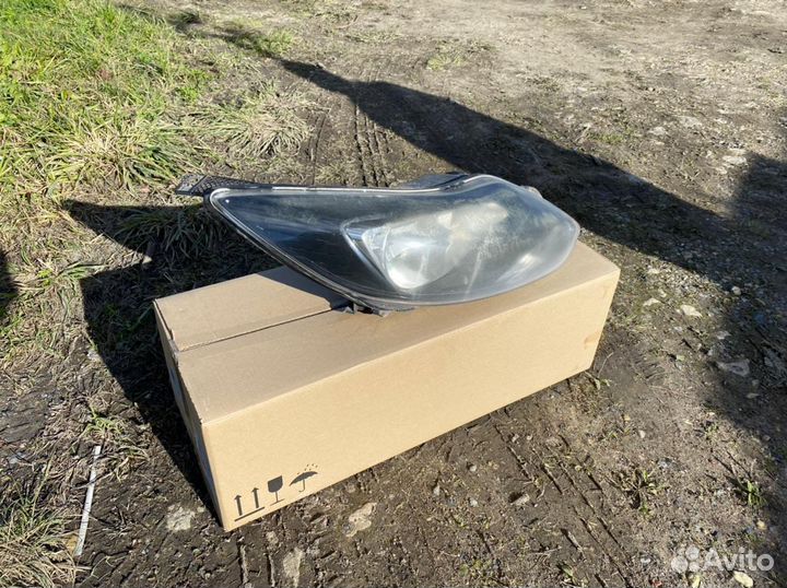 Фара ford focus 3