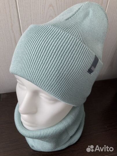 Комплект шапка и снуд