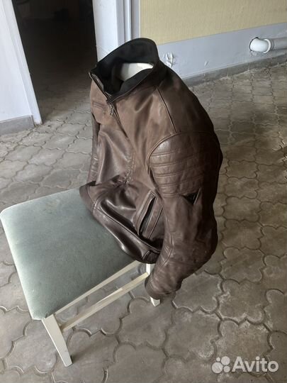 Кожаная мотокуртка Dainese, размер 52