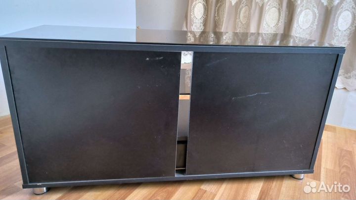 Тумбочка под телевизор