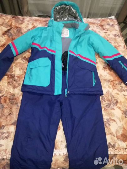 Спортивный костюм горнолыжный женский