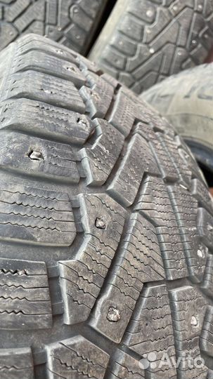 Pirelli Ice Zero 215/65 R16