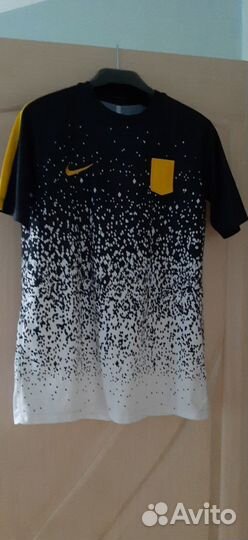 Футболки для тениса,для футбола на мальчишек