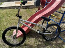 Трюковой велосипед BMX