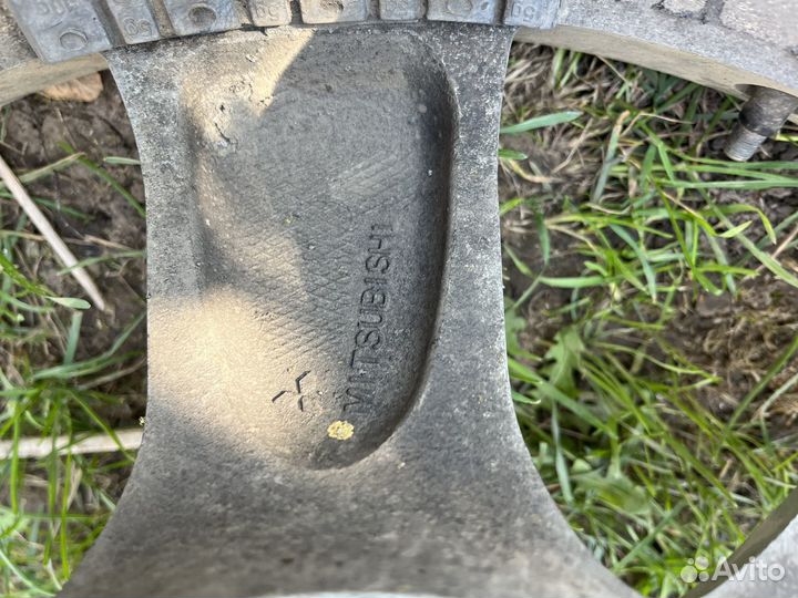 Литые диски r18 на митсубиши паджеро