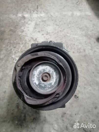 Компрессор кондиционера jeep grand cherokee 5.7