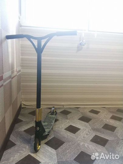 Трюковой самокат hipe h4