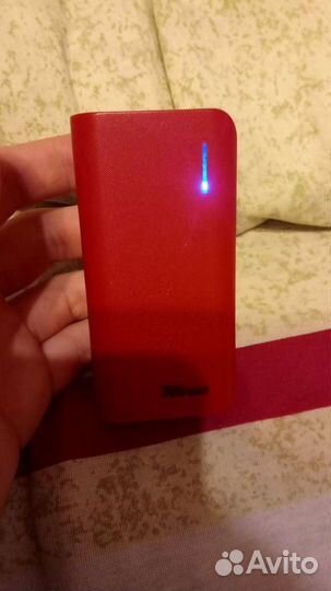 Продаю Poverbank от фирмы trust на 4400