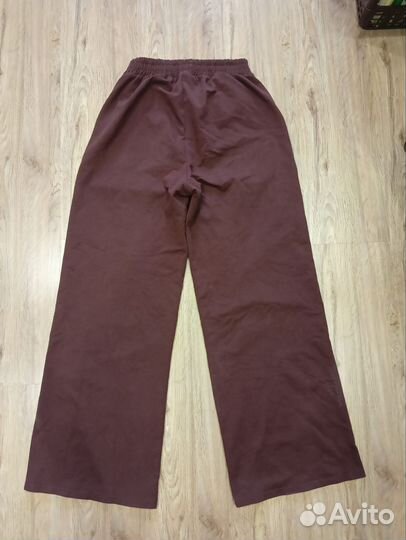 Спортивные штаны коричневые широкие