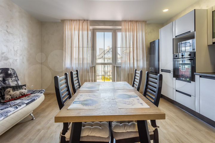 2-к. квартира, 58 м², 3/4 эт.