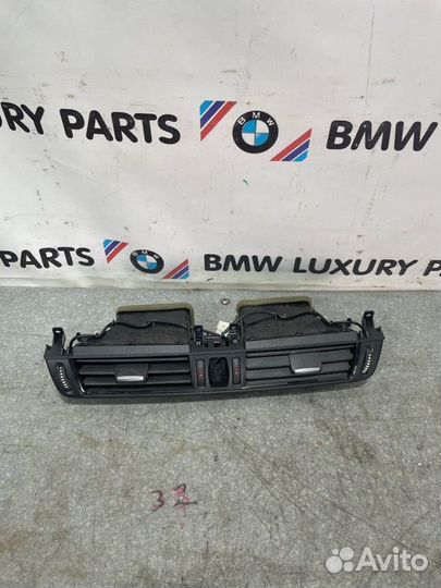 Воздуховод дефлектор обдува салона передний Bmw X5