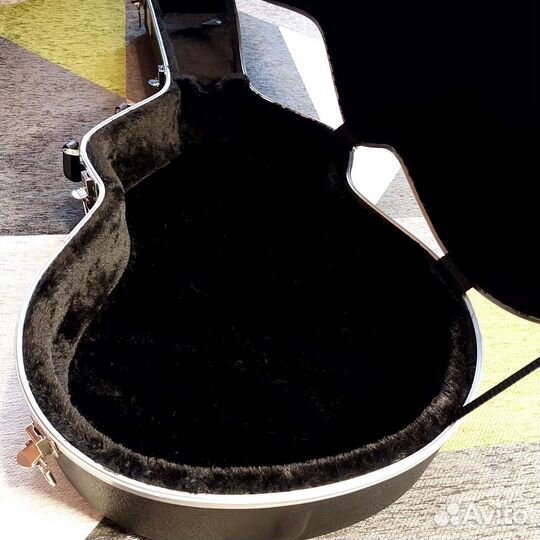 Новый кейс для акустической гитары/ Кофр