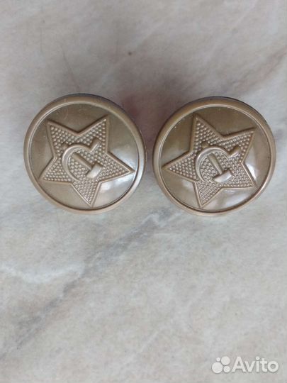 Пуговицы на шинель и китель