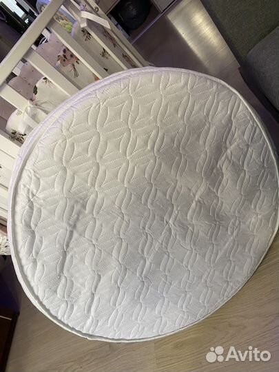 Матрас в круглую кроватку