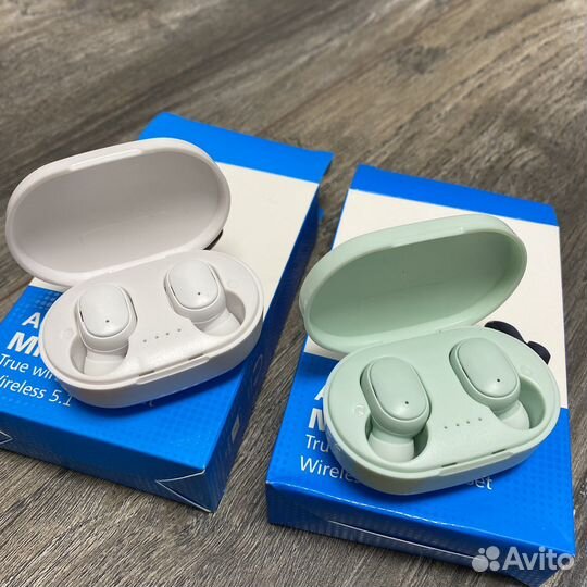 Беспроводные наушники bluetooth белые