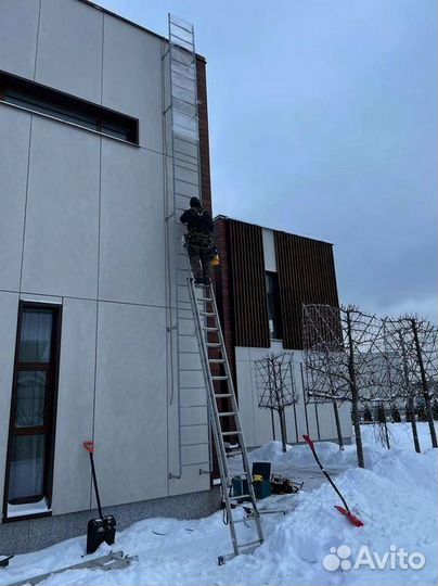 Лестница для кровли крыши