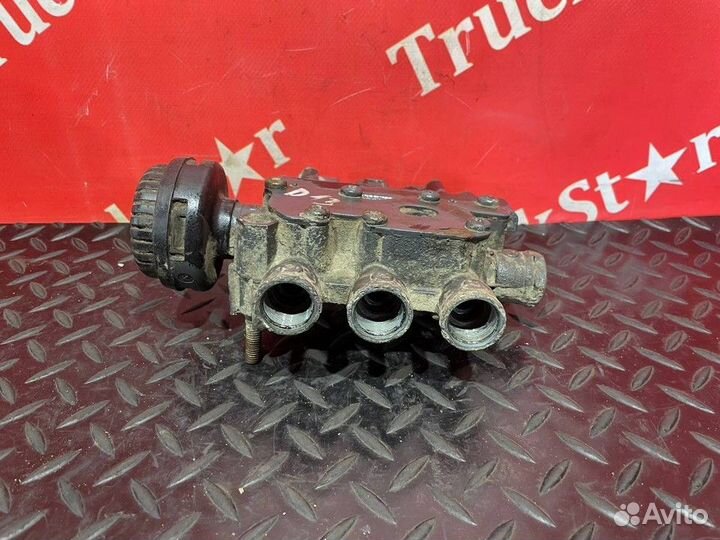 Кран уровня пола главный