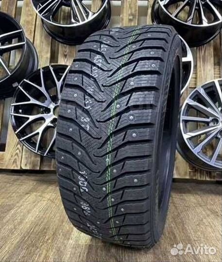 Kumho WinterCraft SUV Ice WS31 245 R19 107T