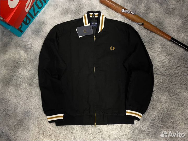 Бомбер Fred Perry