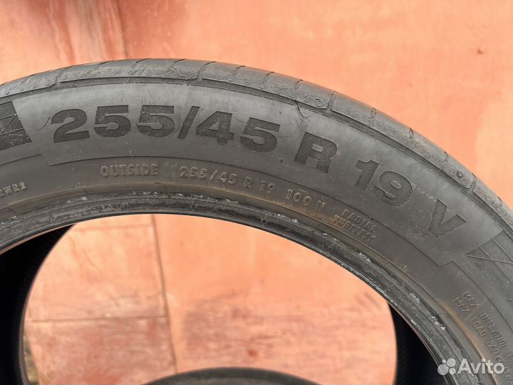 Continental ContiSportContact 5 255/45 R19